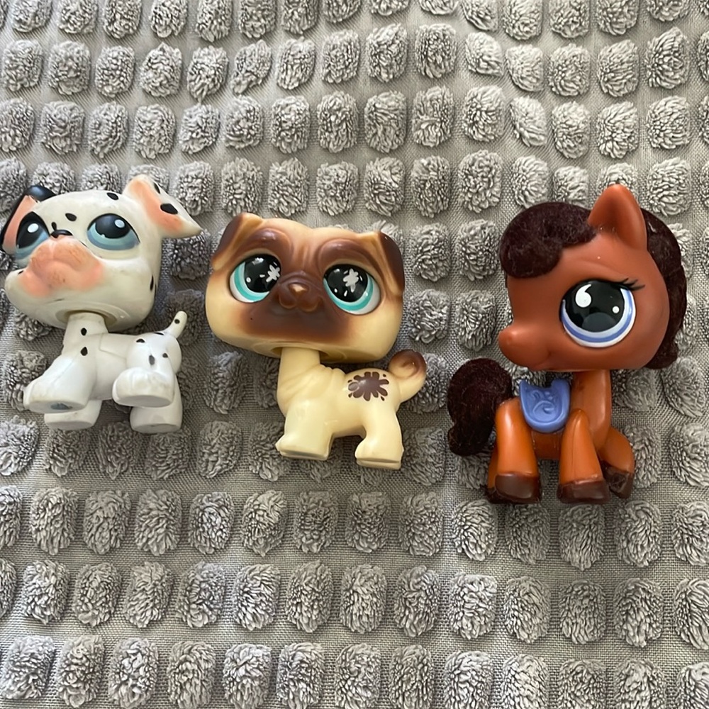 Littlest pet shop Dalmatian, pug and horse